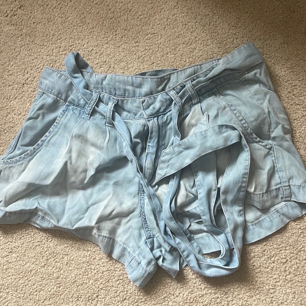 Linen shorts